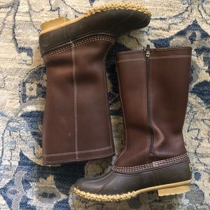 L.L. Bean boot fur lined